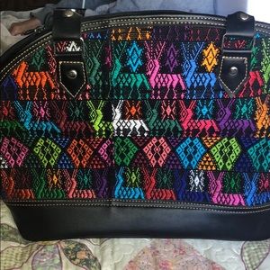 🆕 Stitched Pattern Guatemala Purse NWOT
